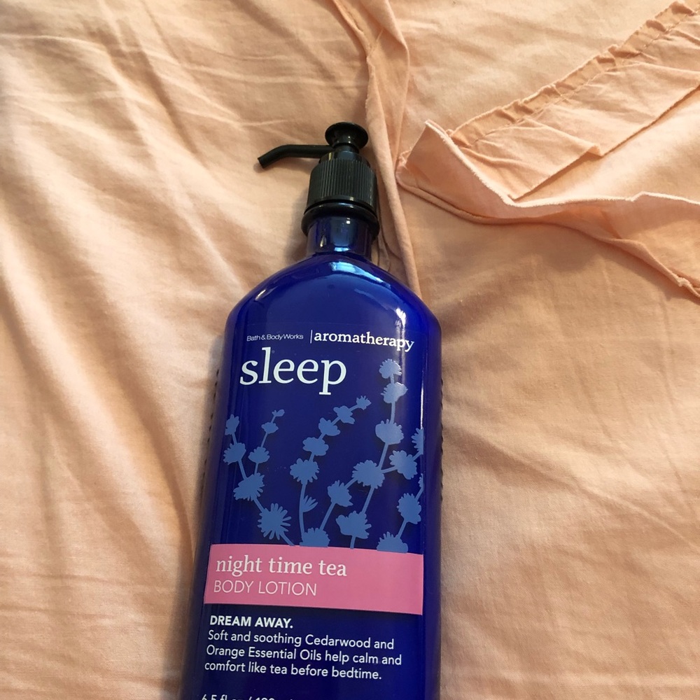 Bath and Bodyworks Night Time Tea lotion